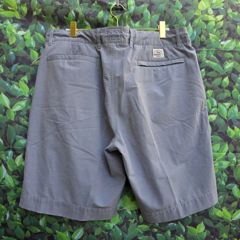 Faherty All Day Shorts Mens 34 Grey Stretch Hybrid Quick Dry Casual Board Shorts